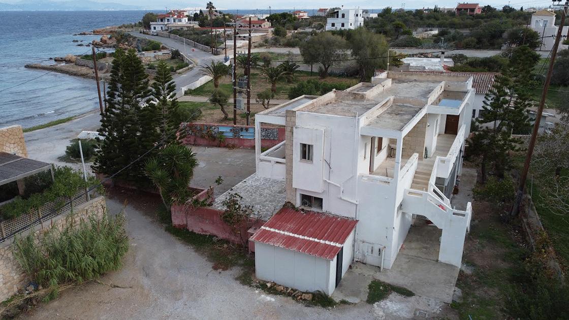 1 - vente propriété pieds dans l'eau aegina attique grèce