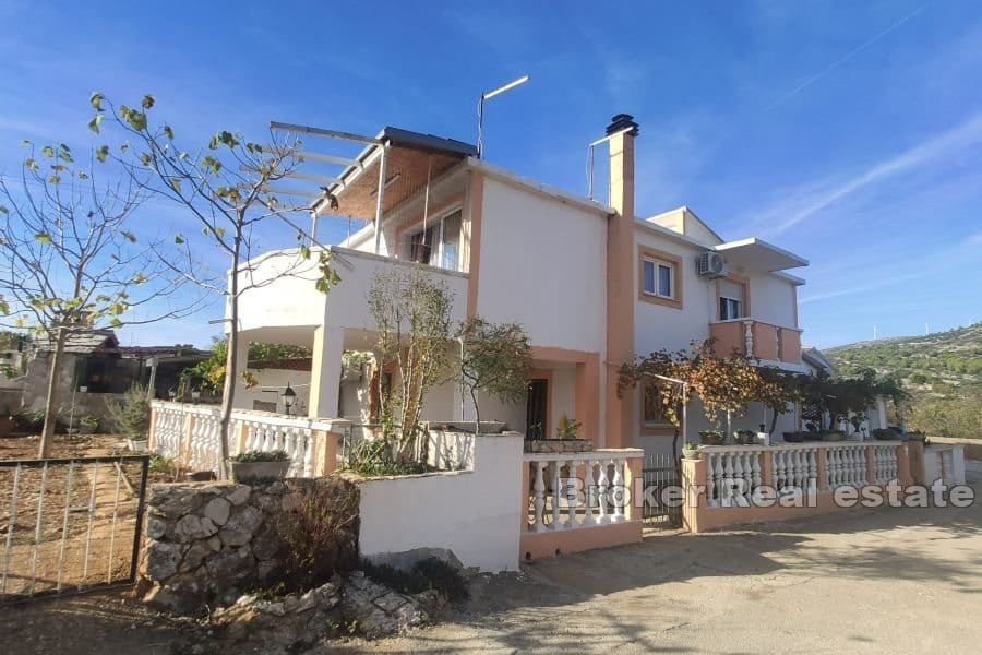 1 - venta casa a pie de playa marina split-dalmacia croacia