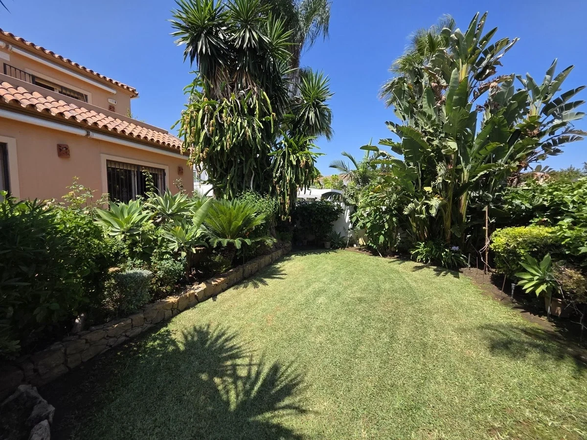 2 - venta casa a pie de playa marbella - costa del sol andalucía españa