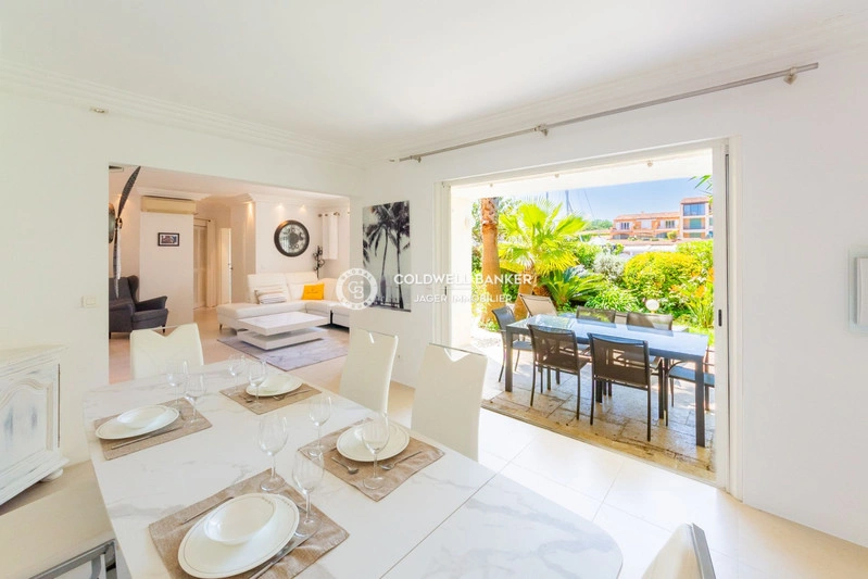 1 - verkoop appartement uitzicht op zee cogolin var frankrijk