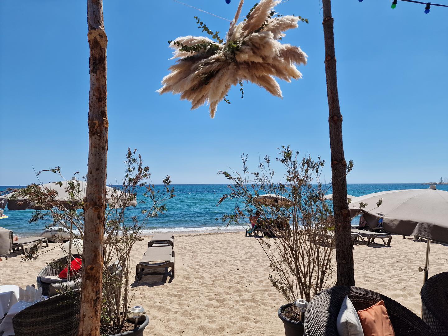 1 - waterfront house for sale in sari-solenzara corsica (south) france