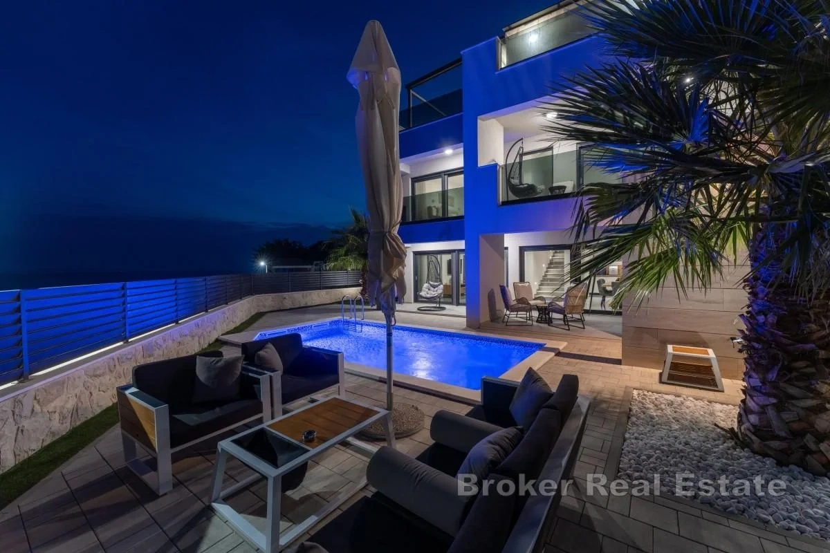 2 - venta casa frente al mar zadar zadar croacia