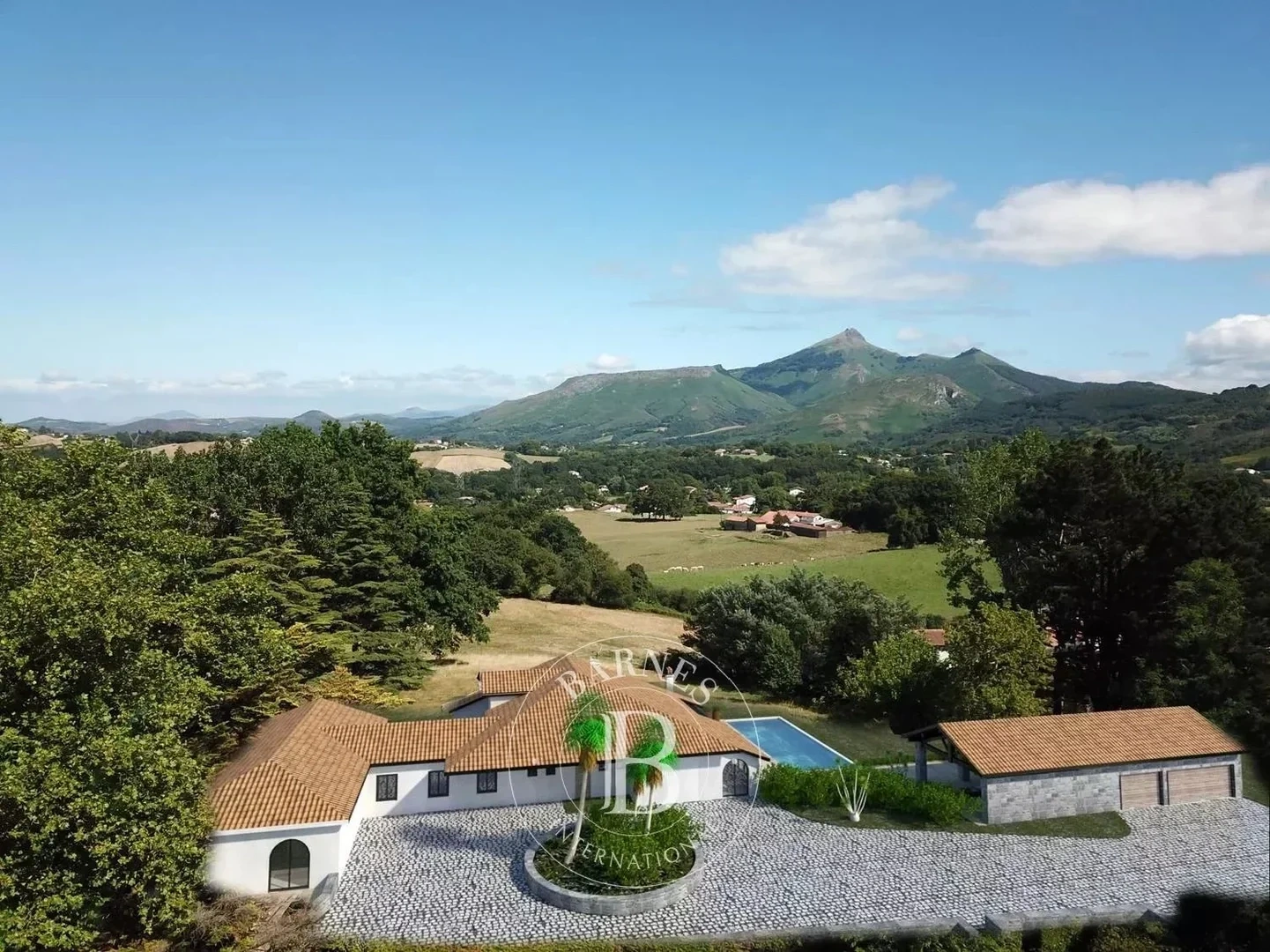 2 - house for sale in urrugne - côte basque pyrénées-atlantiques - côte basque france