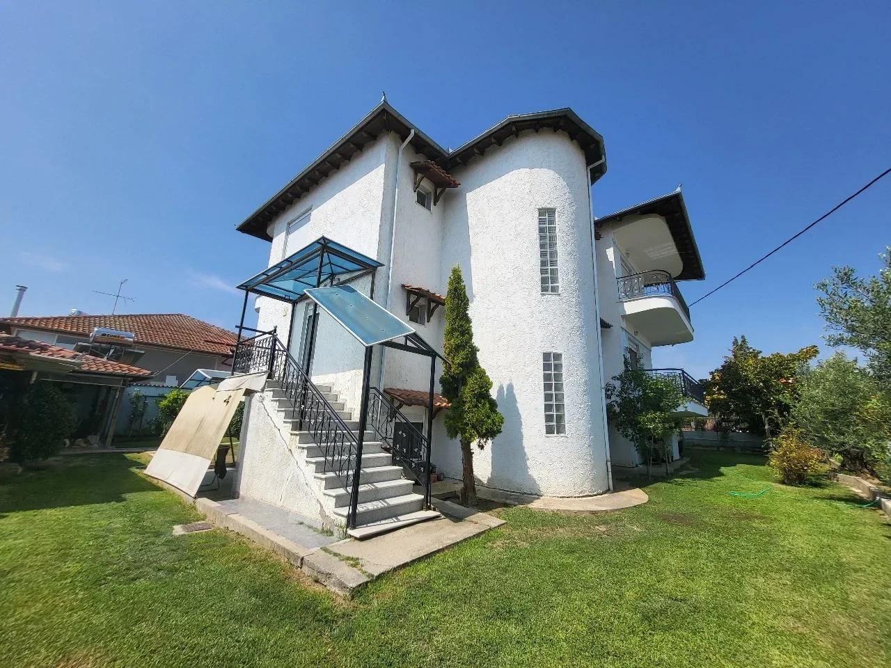 2 - vente maison korinós macédoine centrale grèce