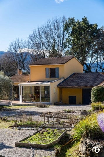 1 - verkauf haus pourrières var frankreich