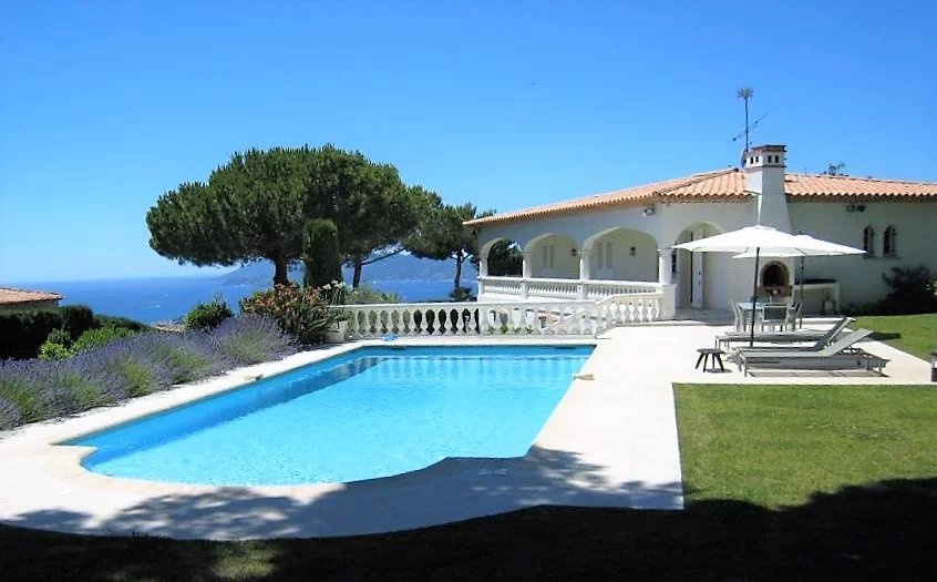 1 - aluguer sazonal casa vista de mar golfe juan alpes-maritimes frança