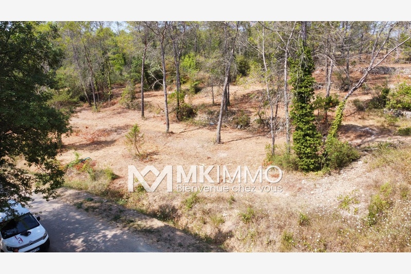 1 - plot of land for sale in saint-paul-en-forêt var france