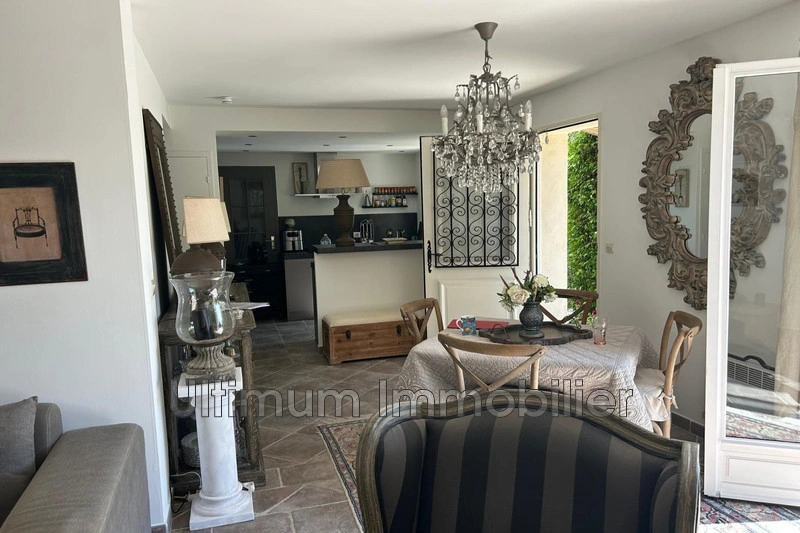 2 - house for sale in cogolin var france