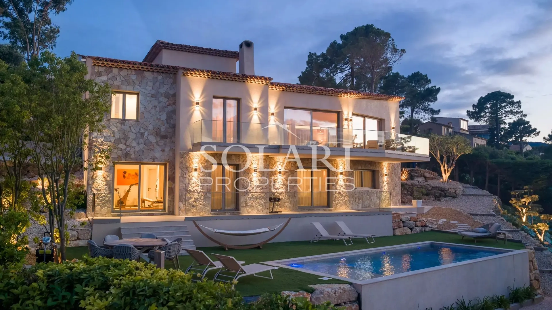 1 - verkoop huis uitzicht op zee mandelieu-la-napoule alpes-maritimes frankrijk