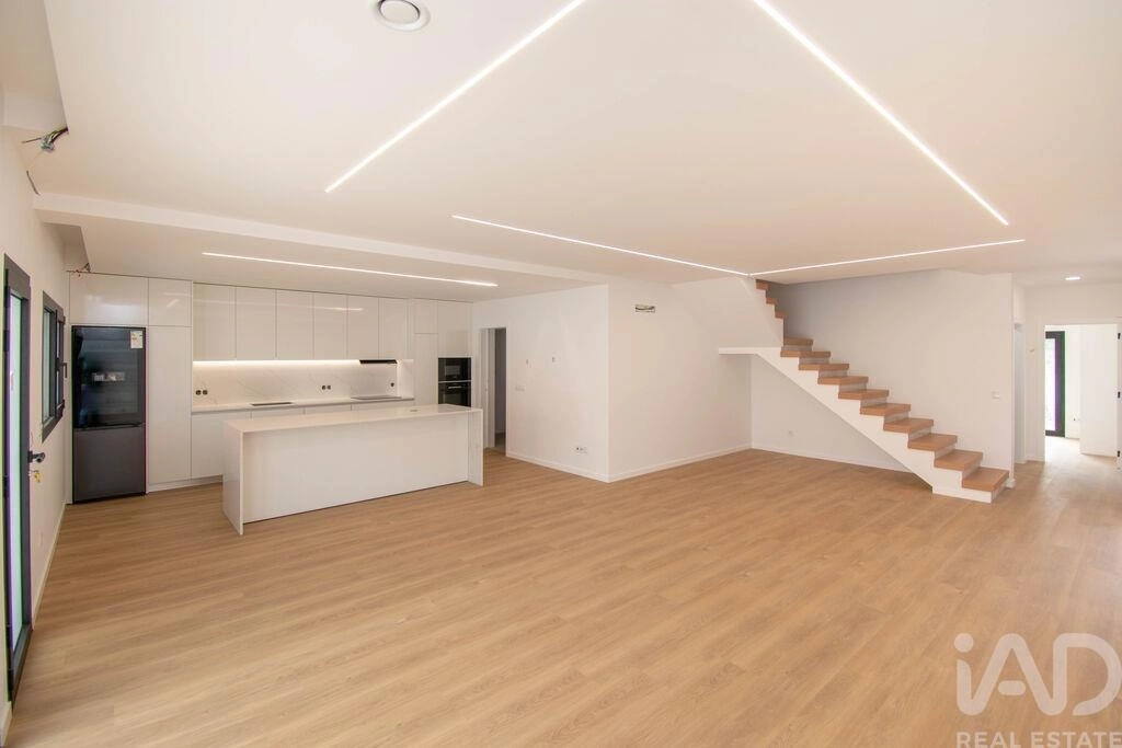 2 - venta casa leiria región centro portugal