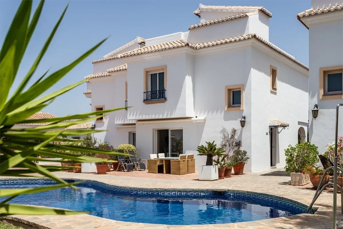 1 - vente maison pieds dans l'eau mijas andalousie espagne