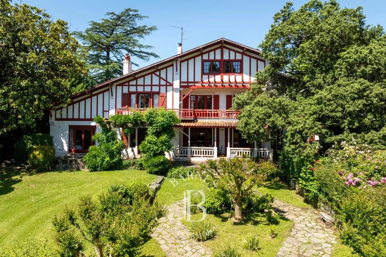 1 - house for sale in st-jean-de-luz - côte basque pyrénées-atlantiques - côte basque france