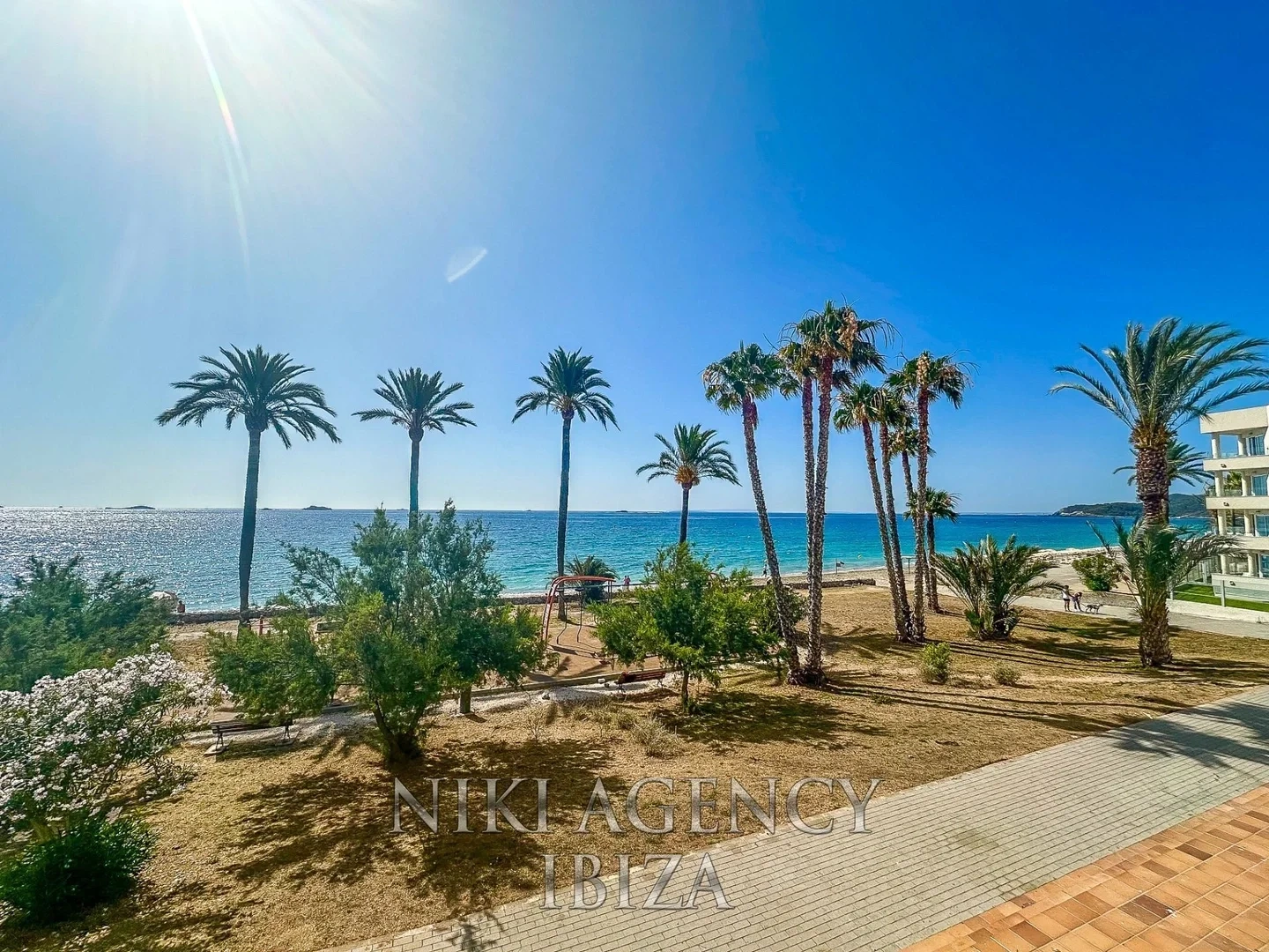 1 - verkauf wohnung direkt am wasser sant josep de sa talaia ibiza - balearen spanien