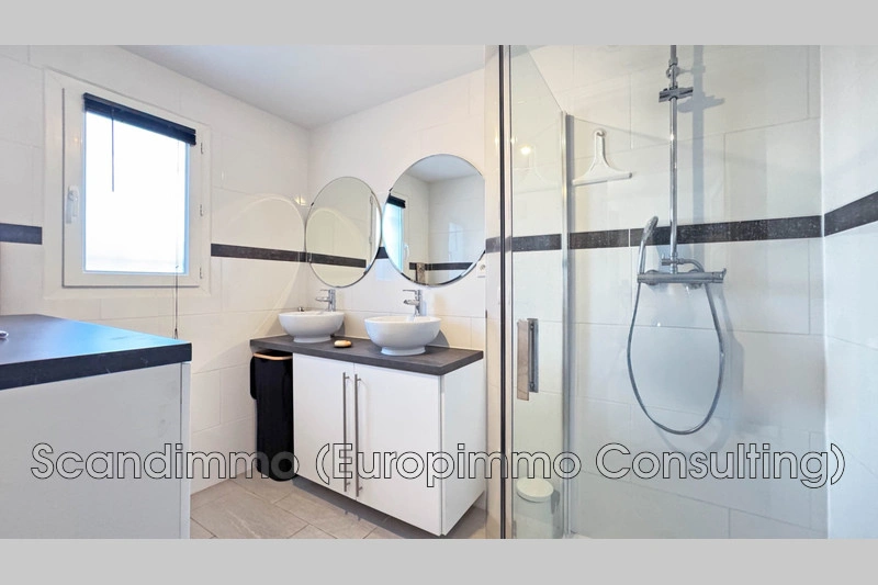 2 - vente maison roquebrune-sur-argens var france