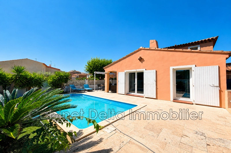 1 - verkoop huis strand to voet sanary sur mer var frankrijk