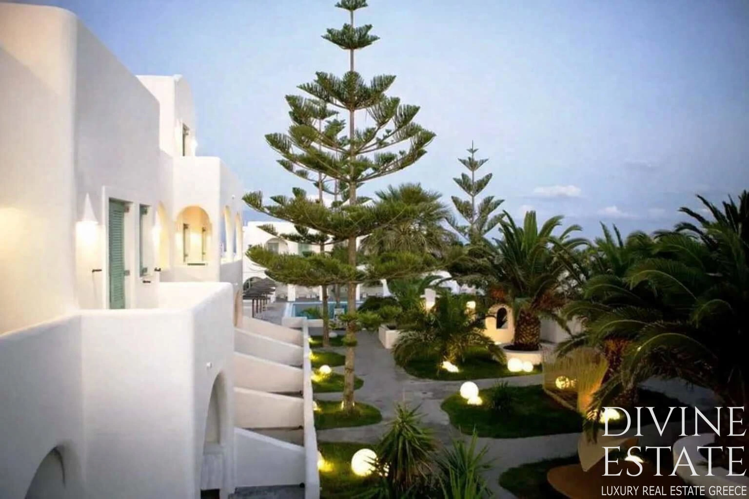 2 - vendita commercio santorini - cicladi egeo meridionale grecia