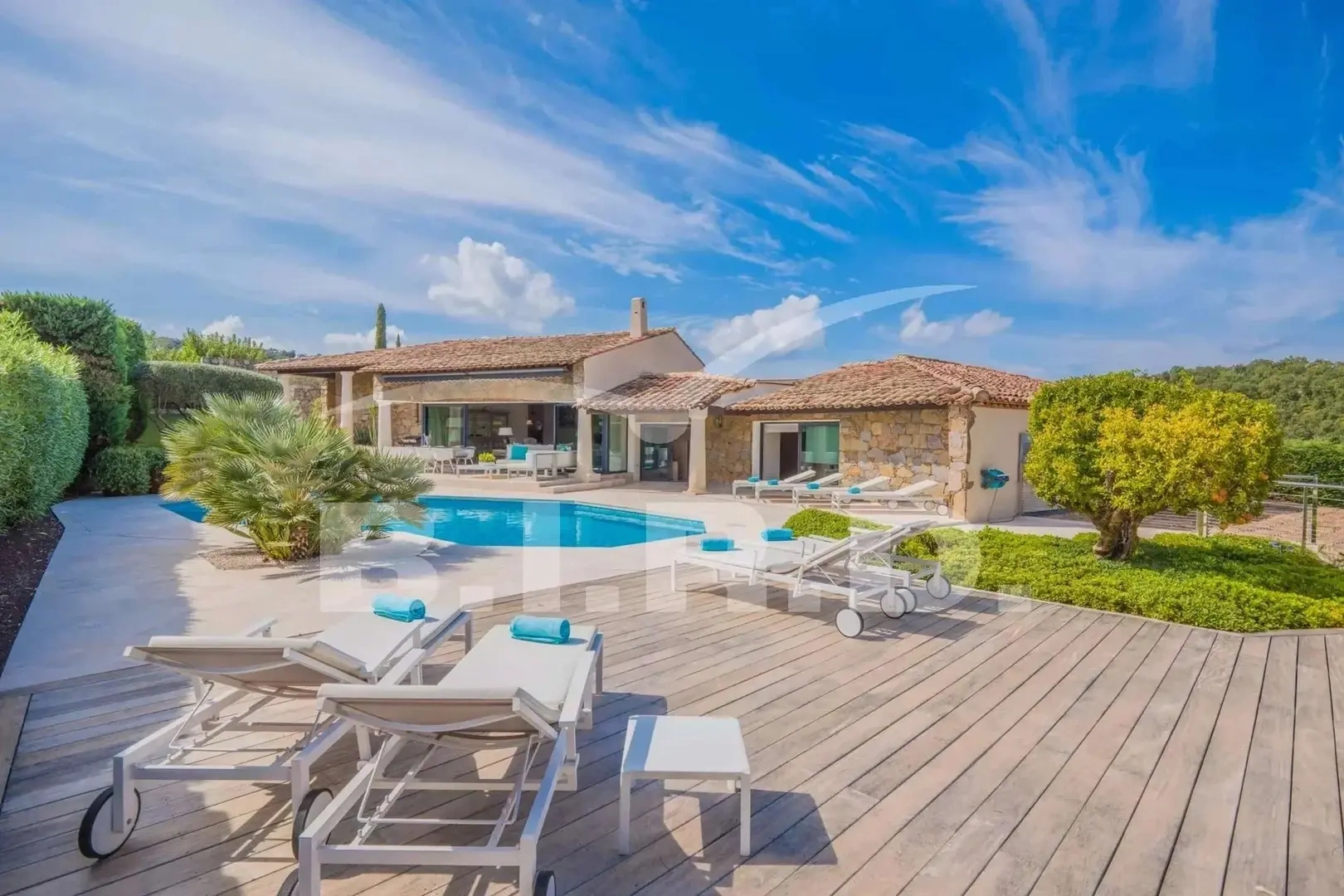 1 - location vacances villa sainte-maxime var france