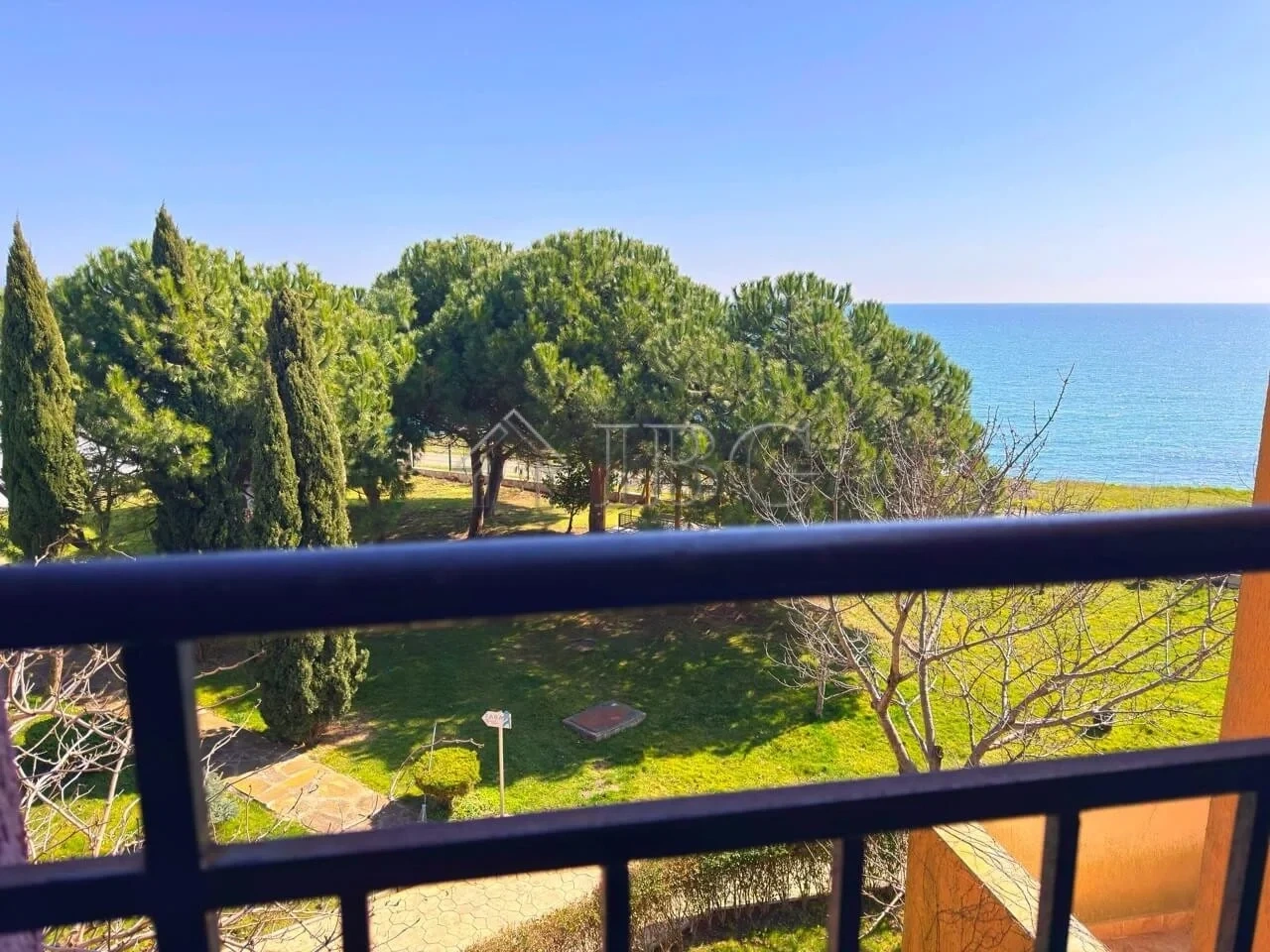 2 - venda apartamento vista de mar aheloy burgas bulgária