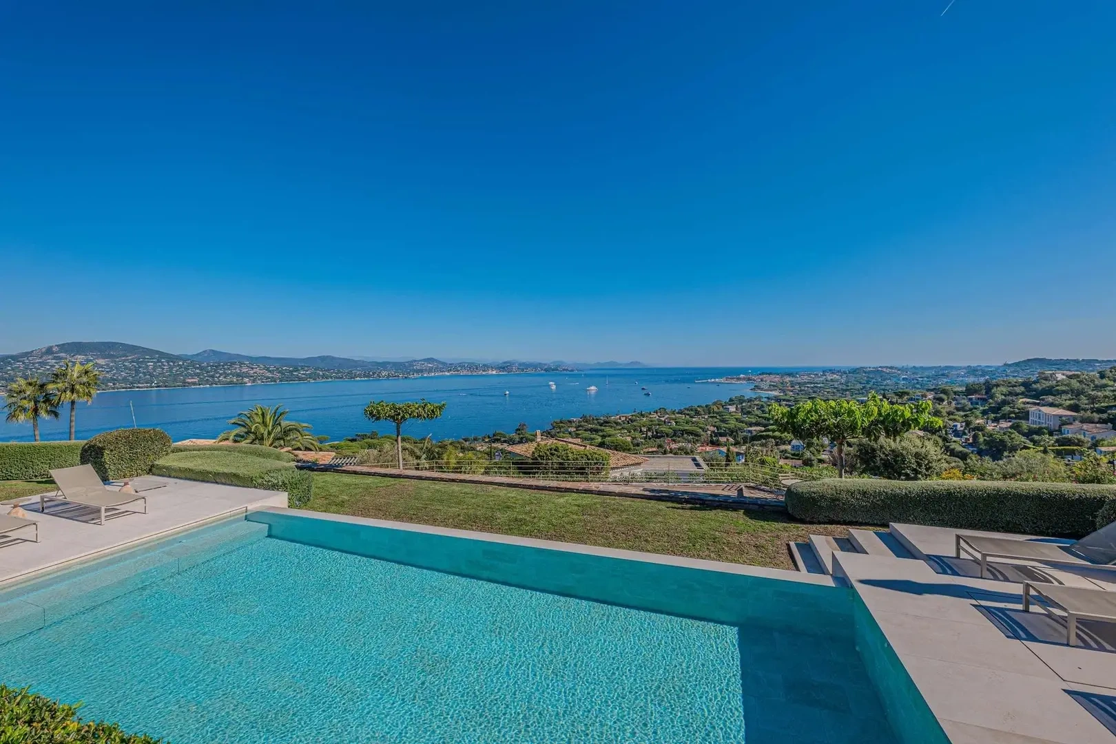 1 - affitto vacanze casa vista mare gassin var francia