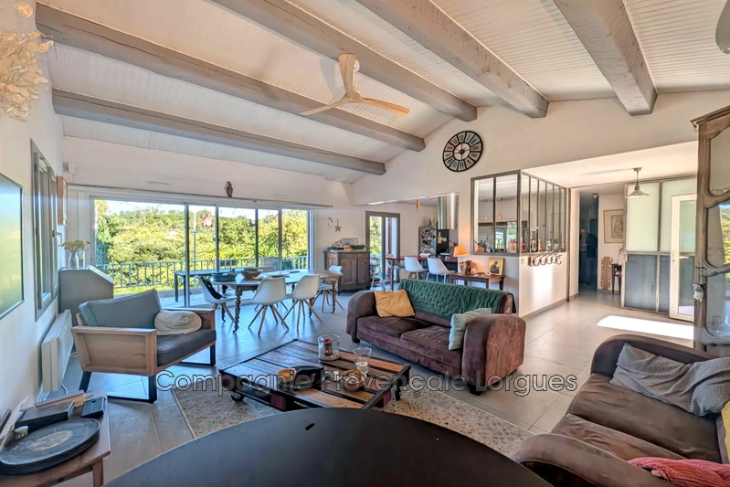 2 - venta casa solliès-toucas var francia