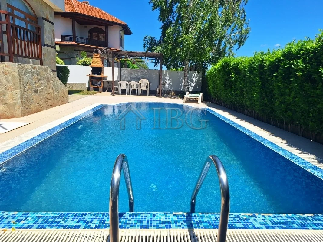 2 - venda casa vista de mar aheloy burgas bulgária