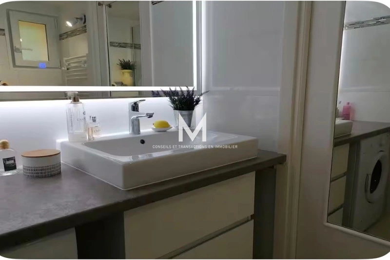 2 - venda apartamento vista de mar roquebrune-sur-argens var frança