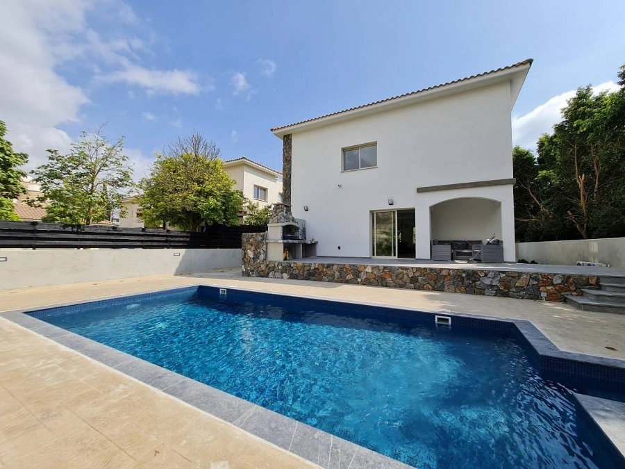 2 - vendita villa spiaggia a piedi limassol limassol cipro