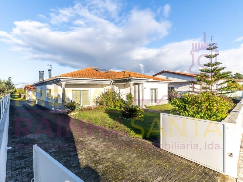 2 - venta casa cadima región centro portugal