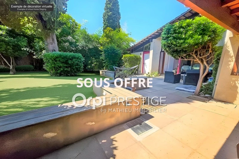 Casa con piscina