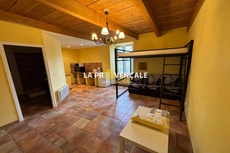 2 - venta apartamento la verdière var francia