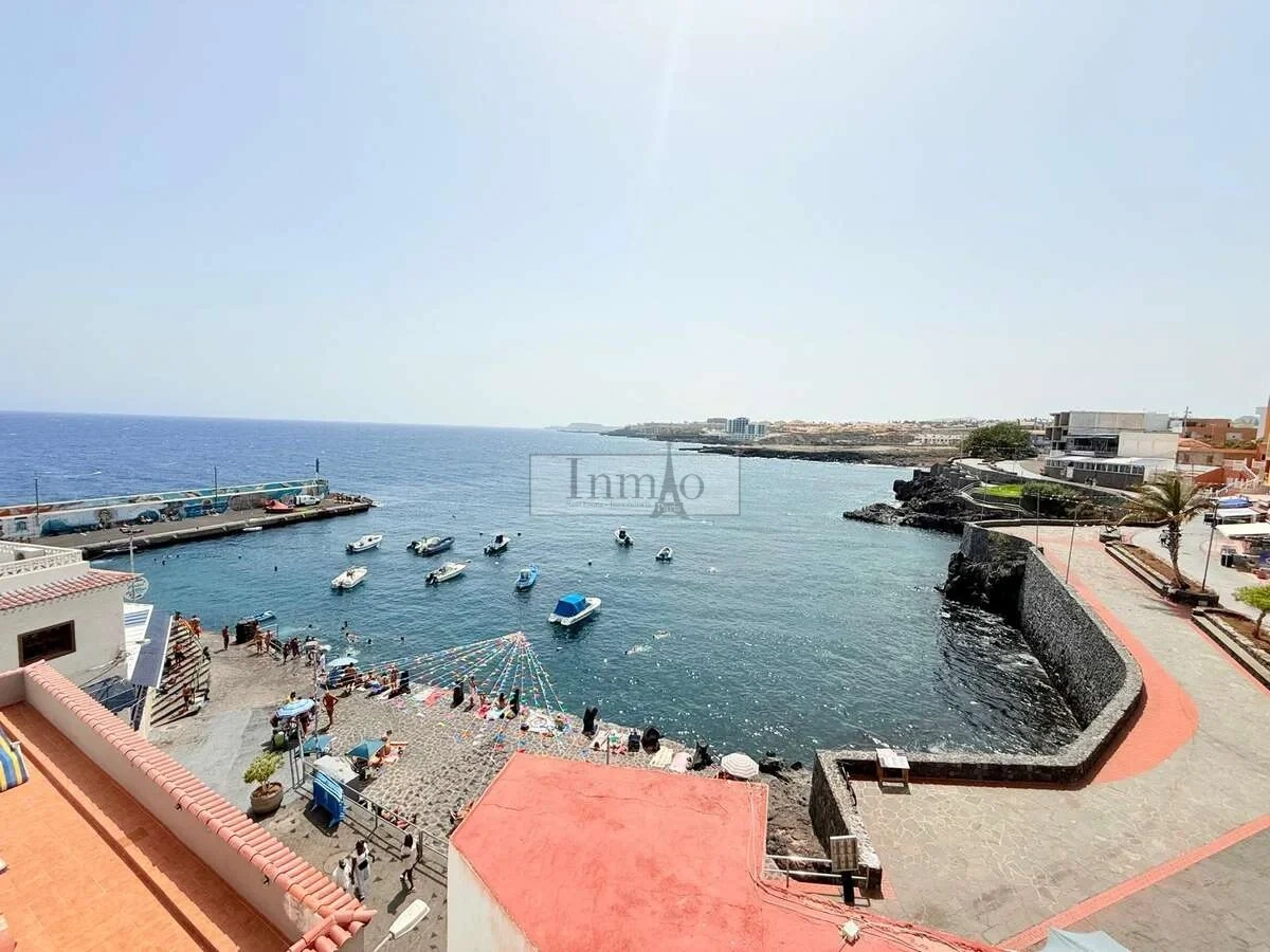 Apartamento vista de mar com 2 quartos