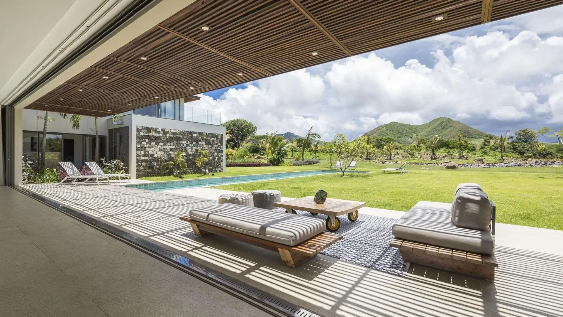 2 - vendita villa vista mare beau champ flacq mauritius