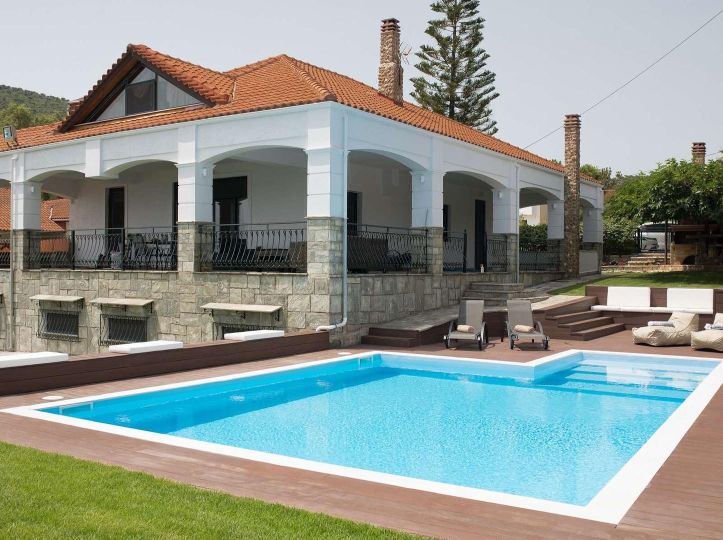 1 - waterfront house for sale in pogoniá western greece greece