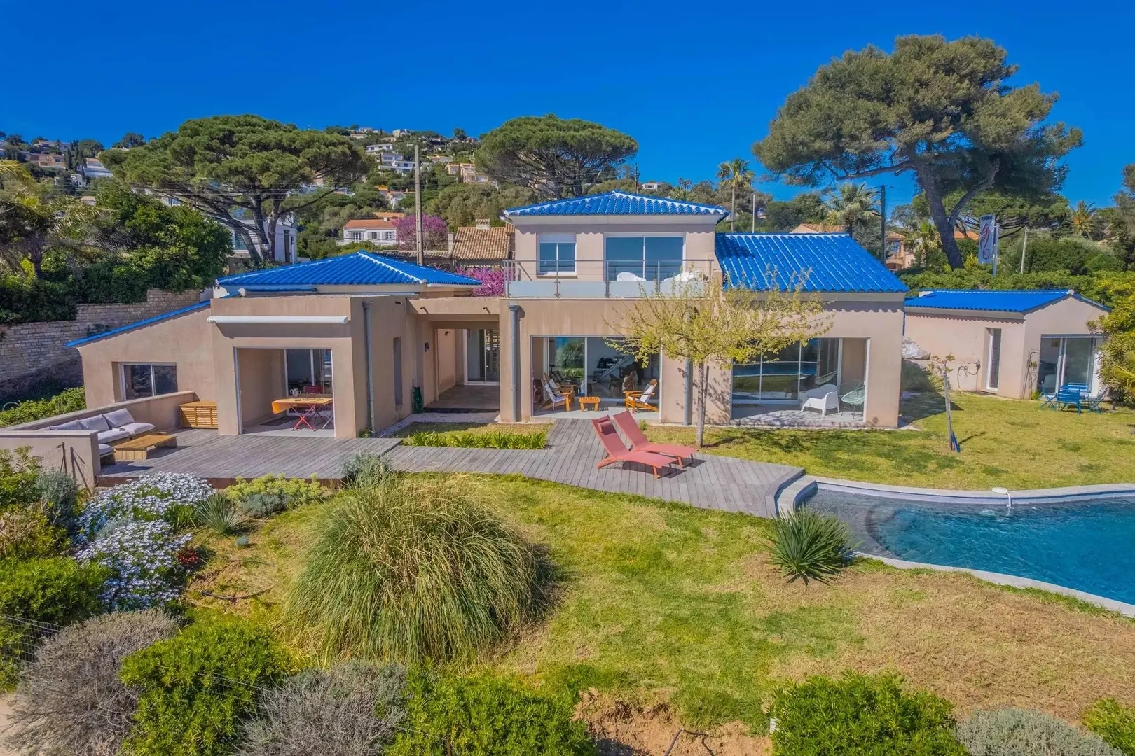 1 - affitto vacanze casa fronte mare les issambres var francia