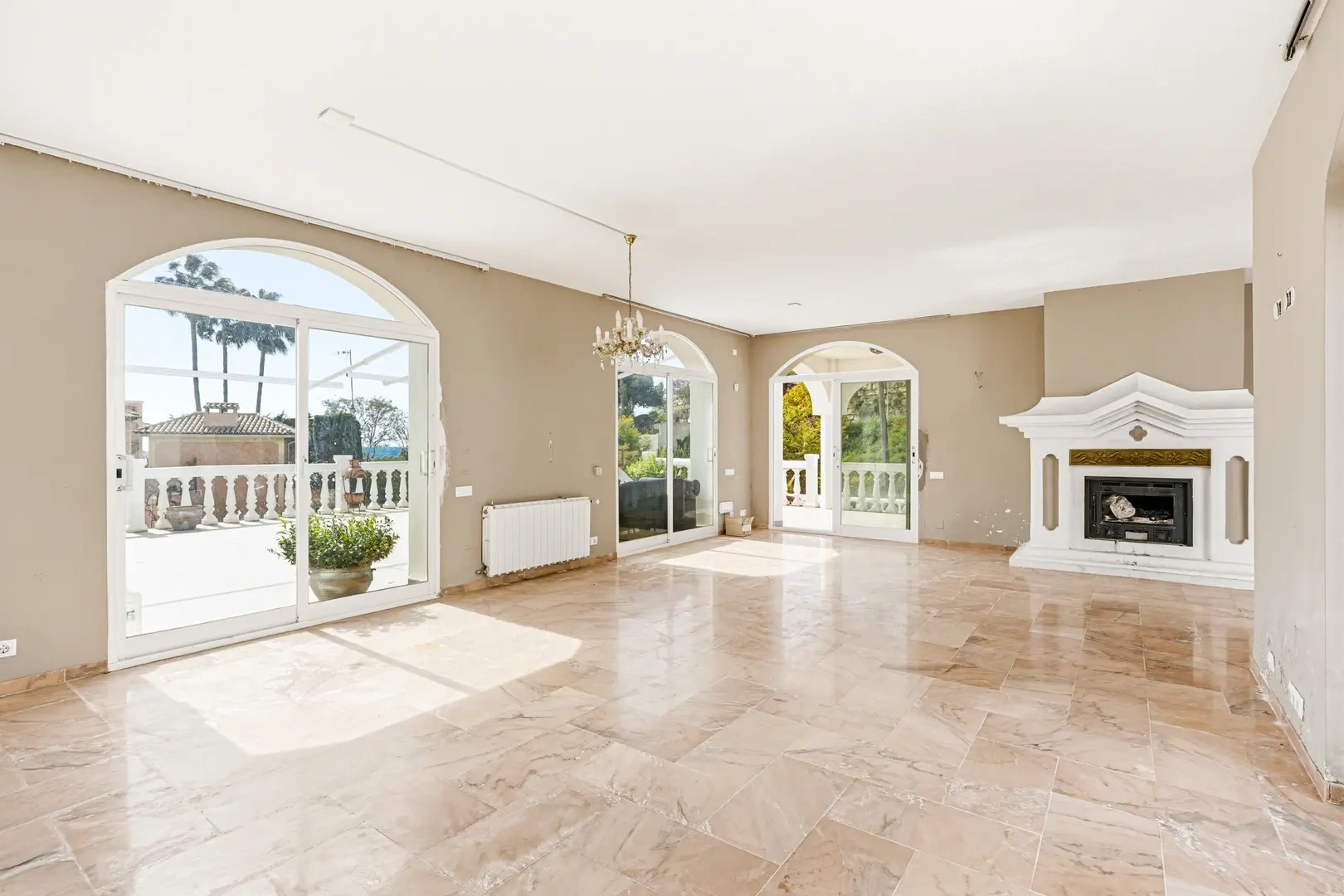 2 - sea view house for sale in benahavis - costa del sol andalusia spain