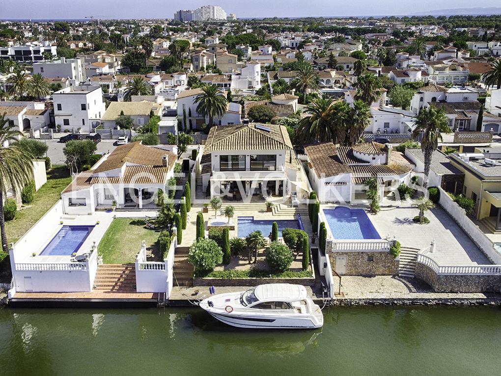 2 - verkauf haus empuriabrava katalonien spanien