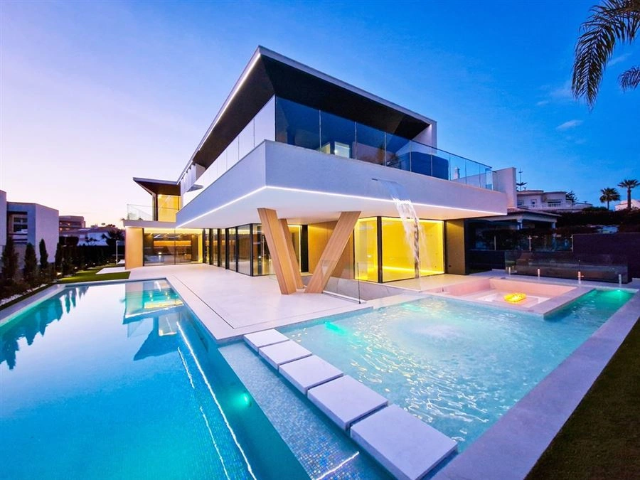 1 - villa for sale in albufeira algarve portugal