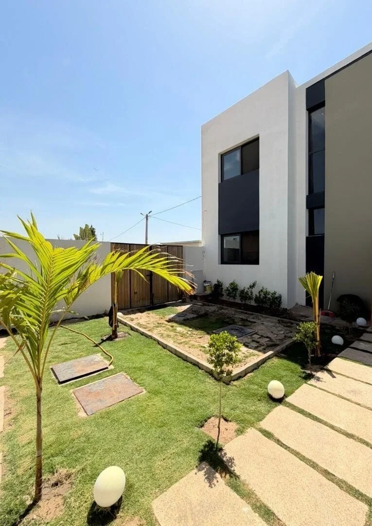2 - vente maison ngaring thiès sénégal