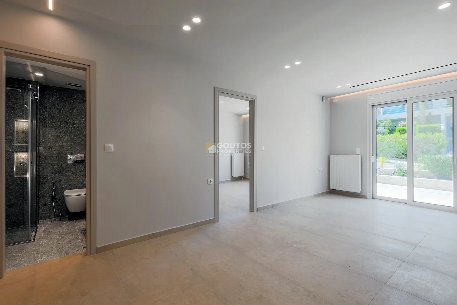 2 - apartment for sale in voula attica greece