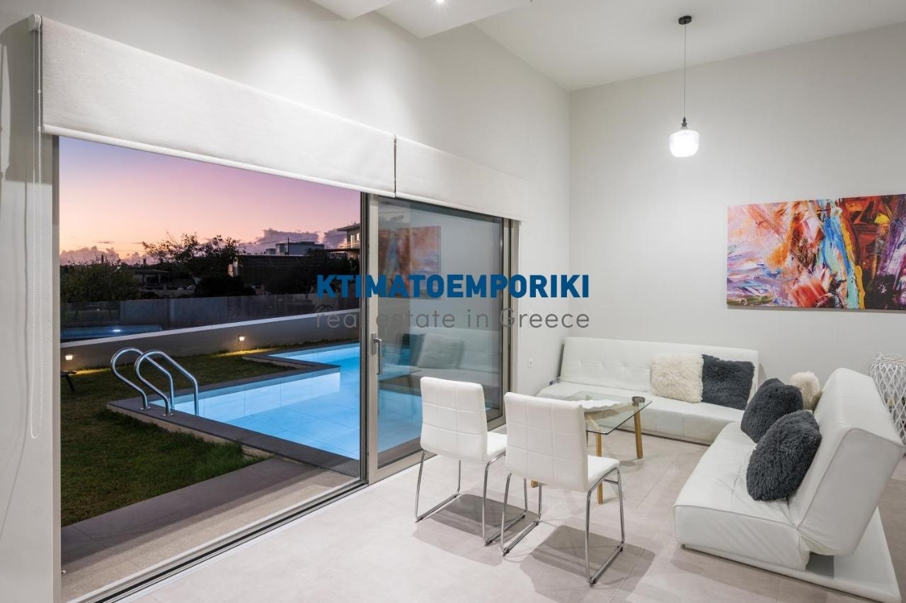 2 - vente maison vue mer aróni crète grèce
