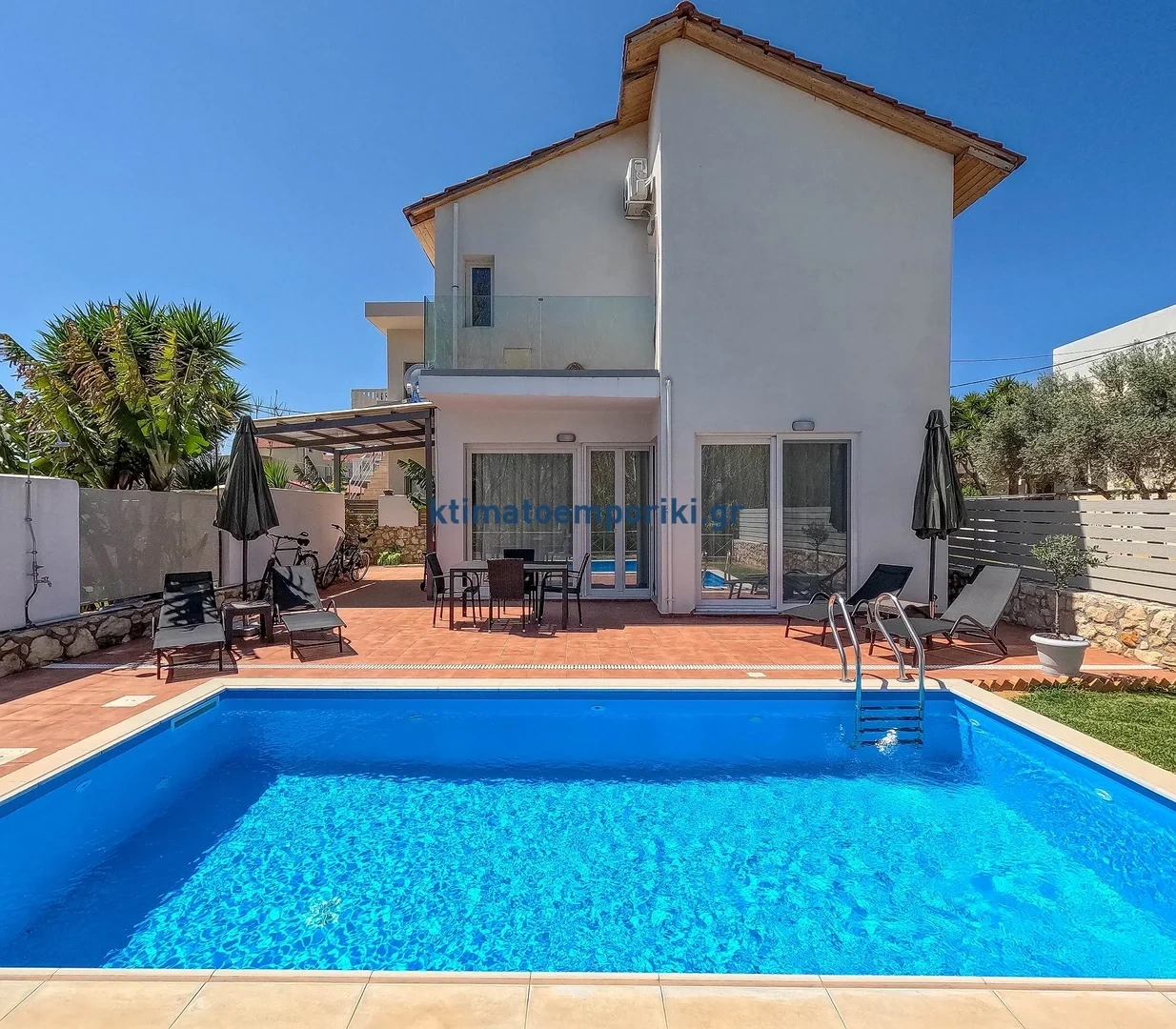 1 - waterfront house for sale in nea kydonia crete greece