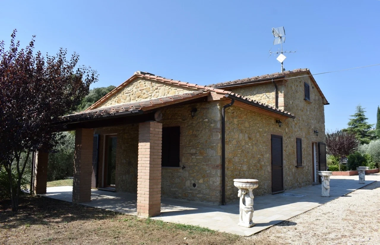 2 - verkauf anwesen volterra toskana italien