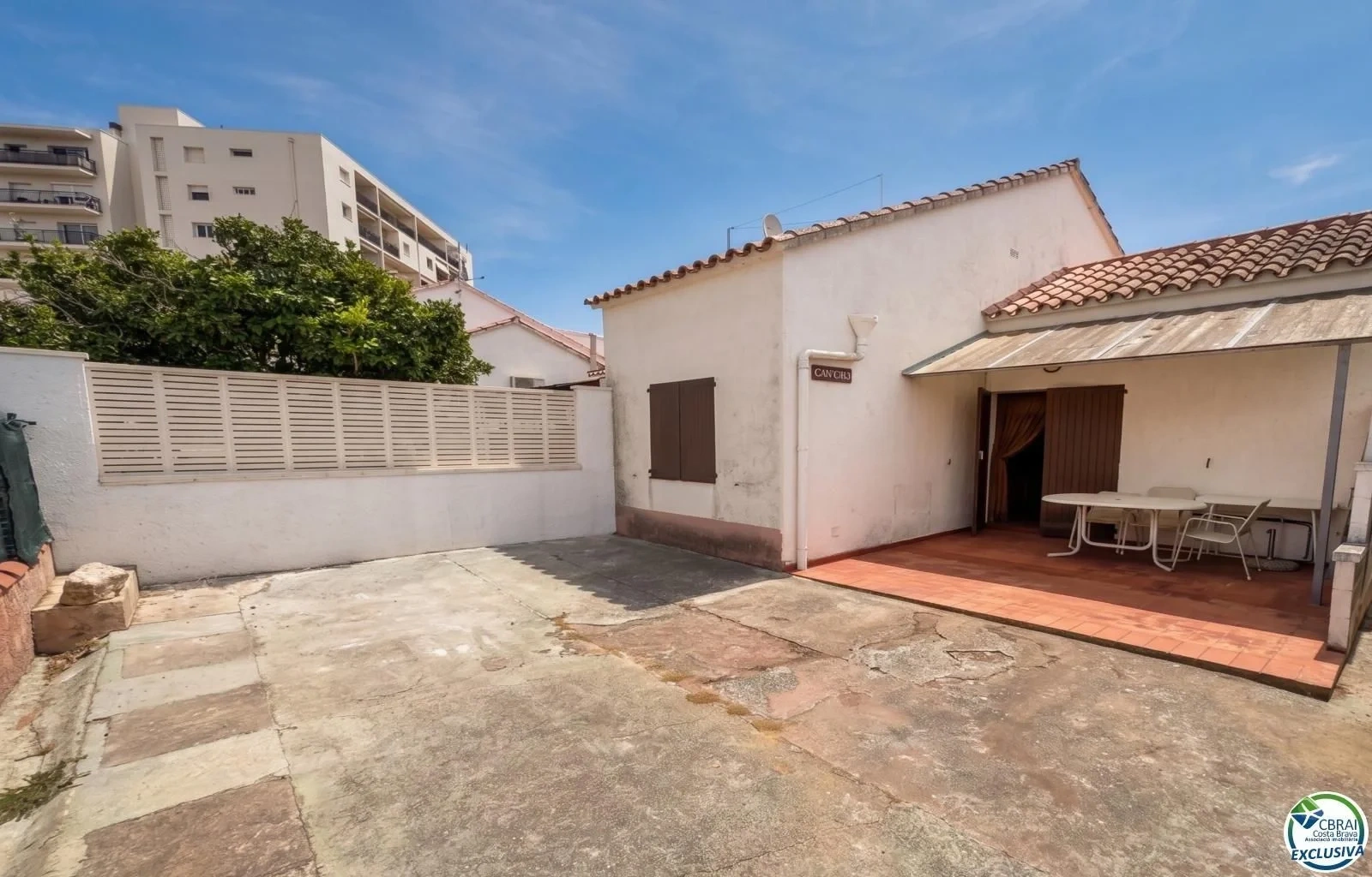 1 - house for sale in roses catalonia spain