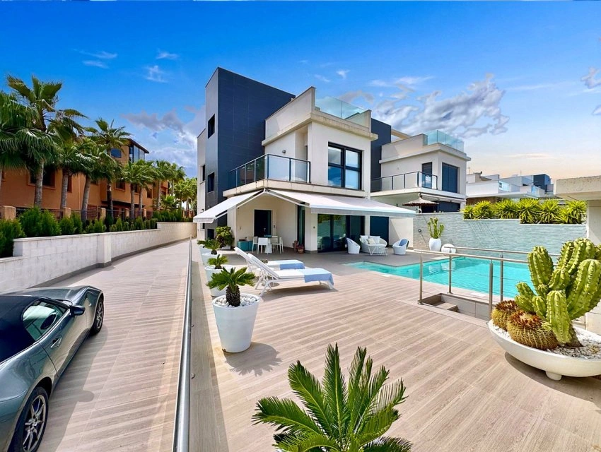 1 - verkoop villa uitzicht op zee san miguel de salinas valencian community spanje