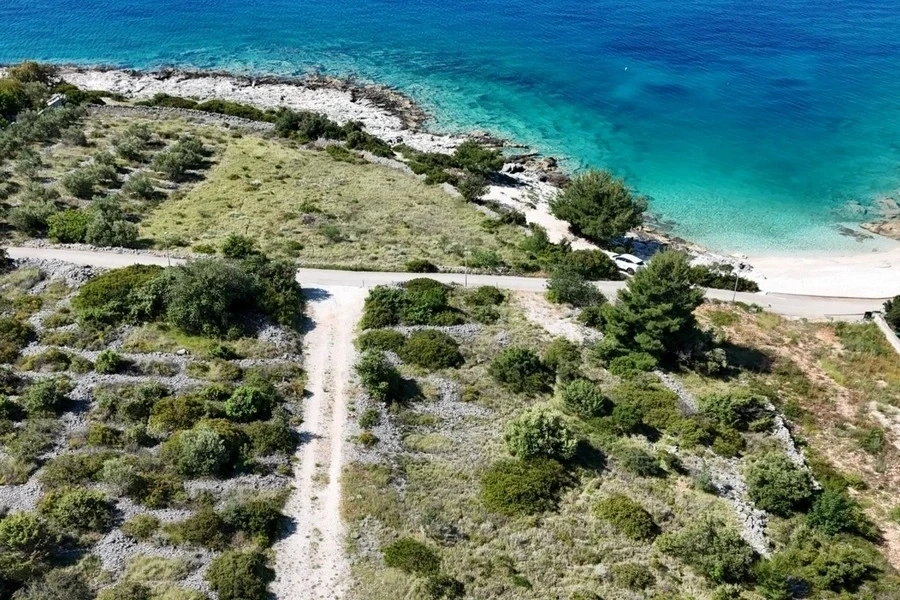 2 - venta terreno vista al mar rogoznica šibenik-knin croacia