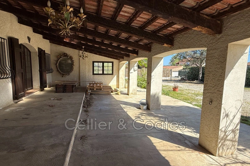 2 - house for sale in bormes-les-mimosas var france