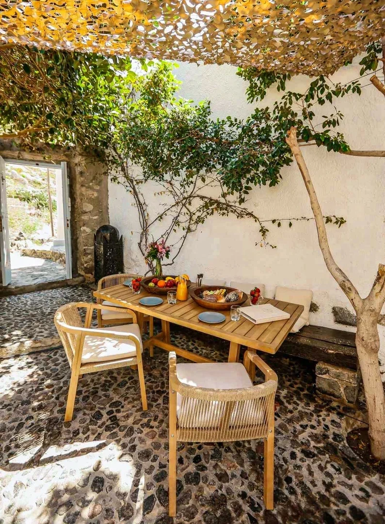 2 - house for sale in emporeío south aegean greece