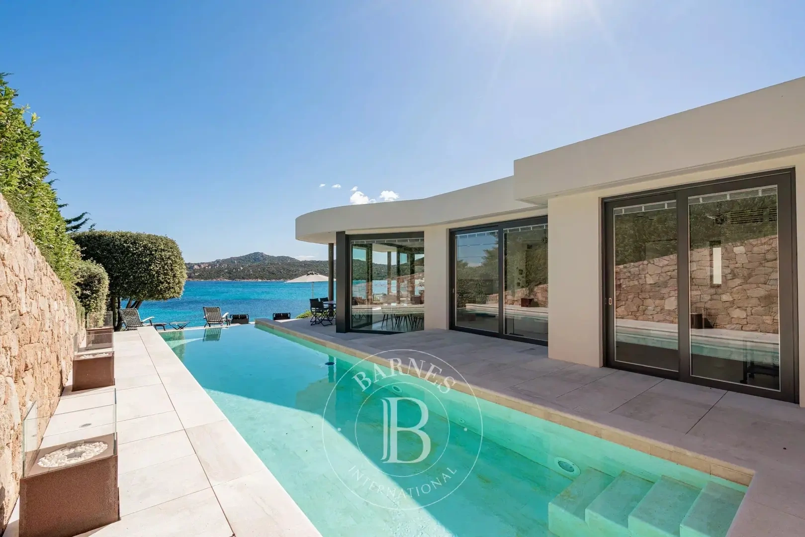 2 - vente maison vue mer porto cervo sardaigne italie