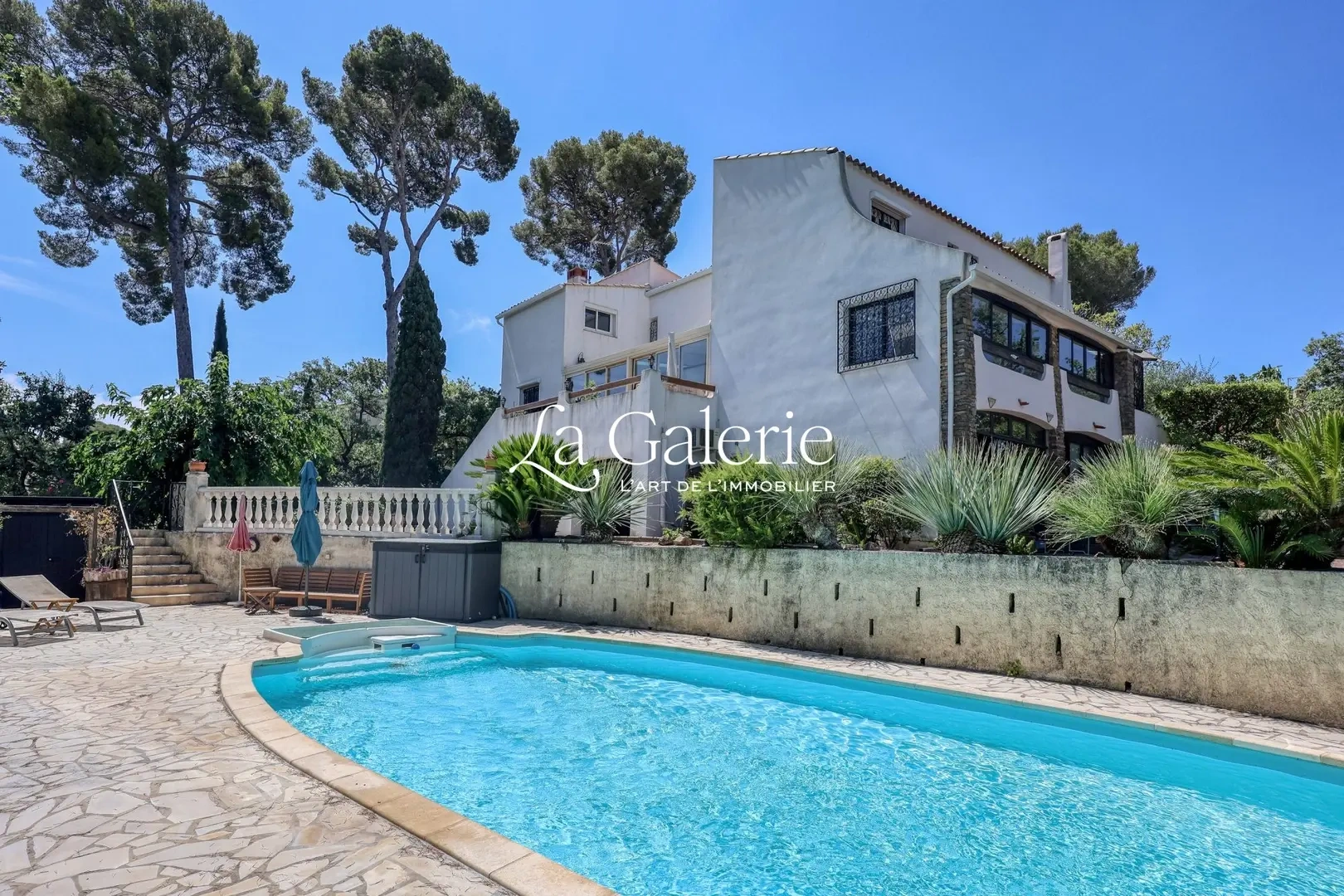 2 - venta casa a pie de playa le pradet var francia