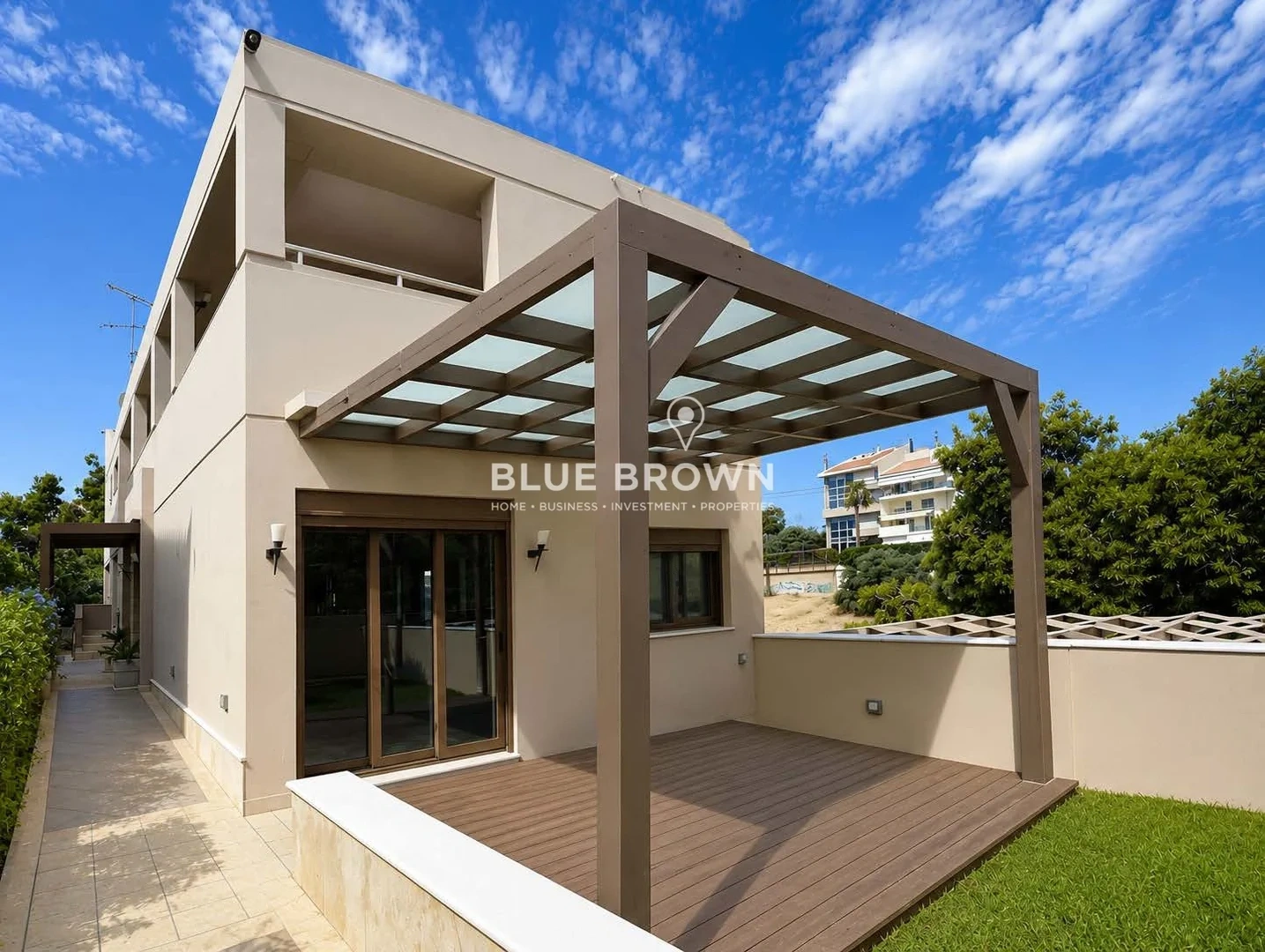 1 - venta casa a pie de playa voula ática grecia